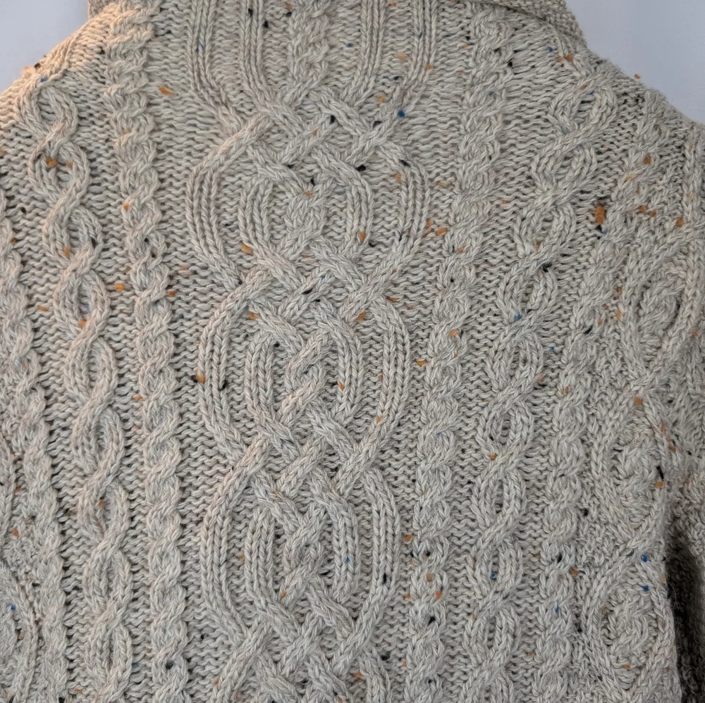 Aran Mor Cream Cable Knit Sweater Cardigan Size M In EUC - Picture 8 of 8